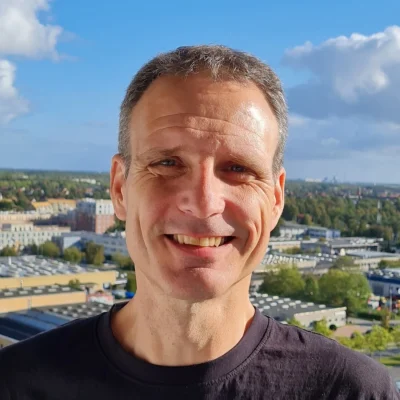 Kim1500x1500 Kim1500x1500